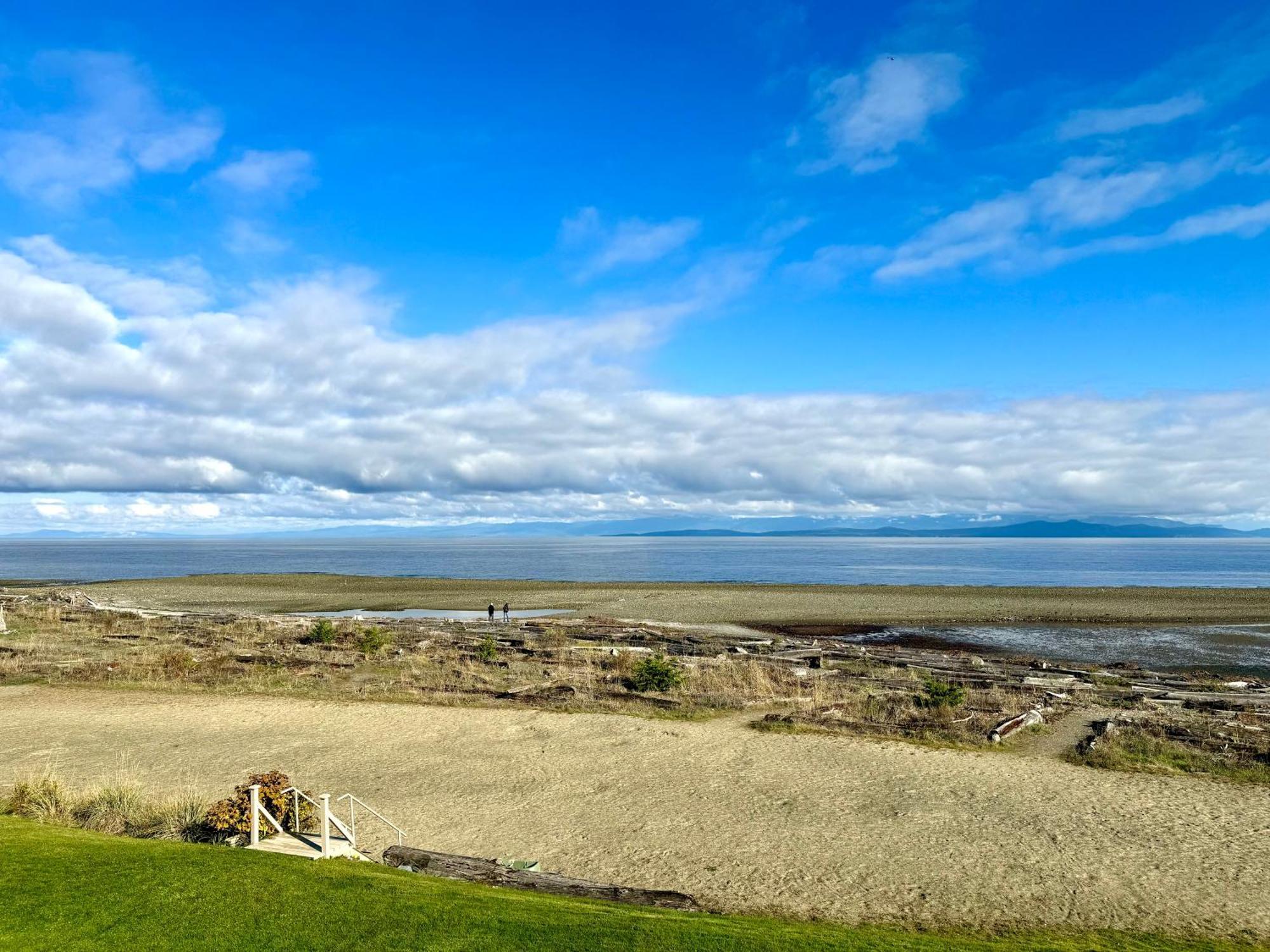 Shorewater Resort Beachfront Studio - 2 Beds Qualicum Beach Exterior photo