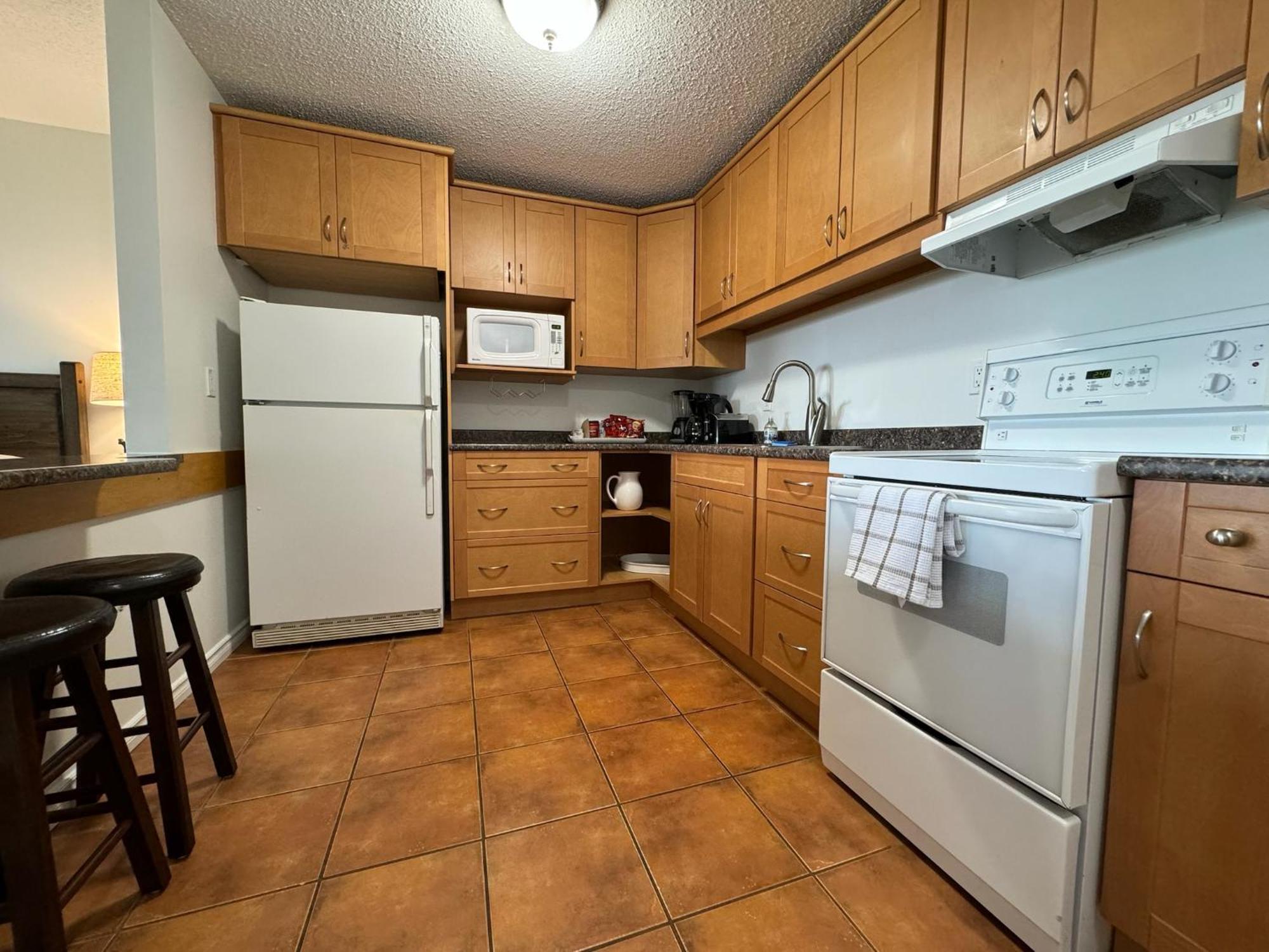 Shorewater Resort Beachfront Studio - 2 Beds Qualicum Beach Exterior photo